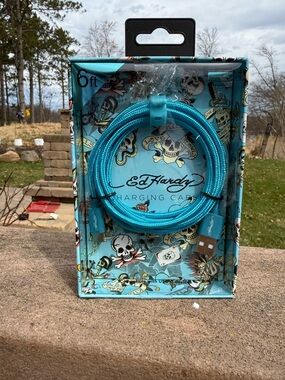 NIB Ed Hardy Teal Braided 6ft Charging Cable with Graphic Packaging